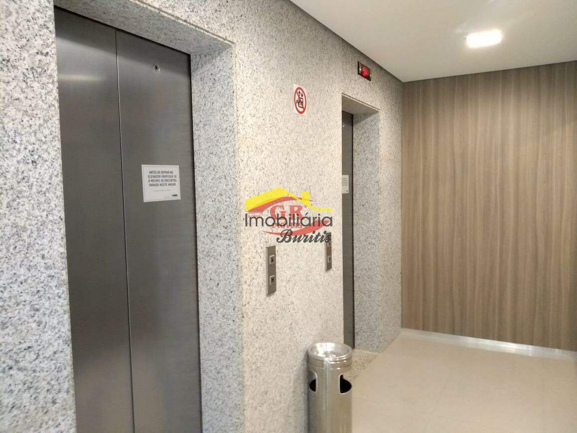 Sala à venda no Barro Preto: 